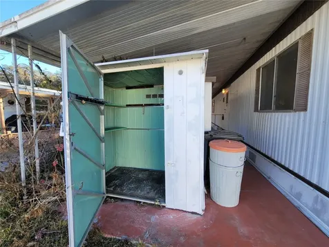 5021 Hill Drive Zephyrhills FL 33542