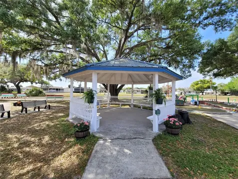 5021 Hill Drive Zephyrhills FL 33542