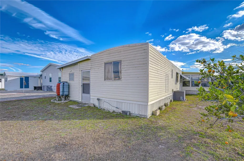 35023 Zephyr Shores Drive Zephyrhills FL 33541