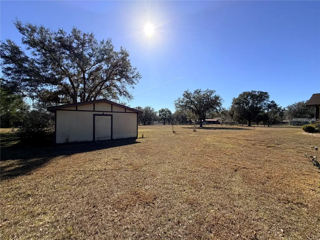 35324 Blanton Road Dade City FL 33523