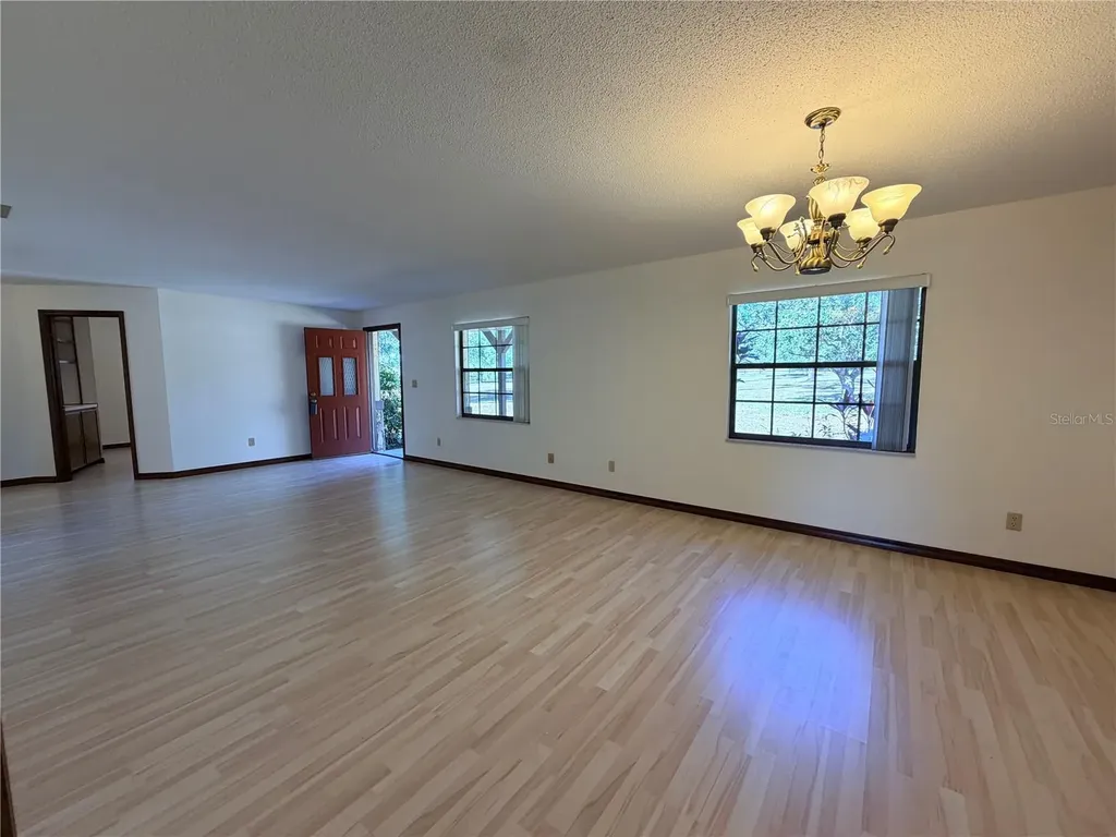 35324 Blanton Road Dade City FL 33523