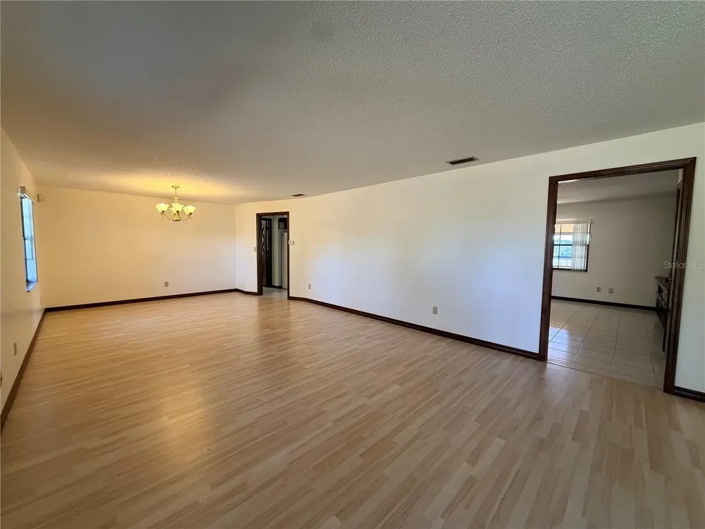 35324 Blanton Road Dade City FL 33523