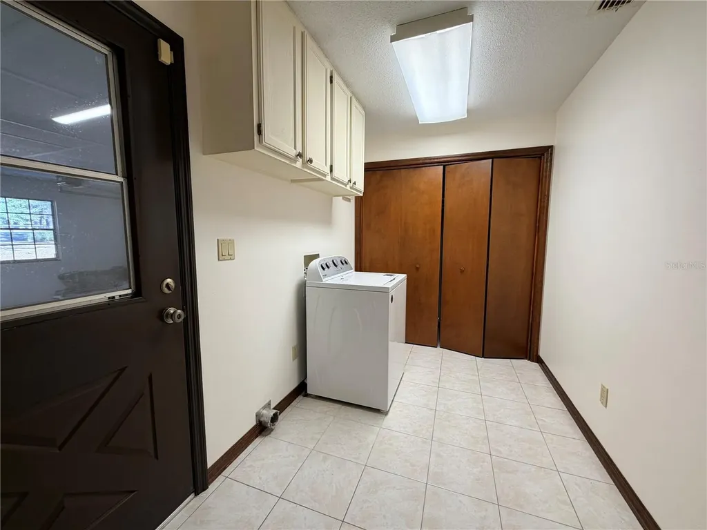 35324 Blanton Road Dade City FL 33523