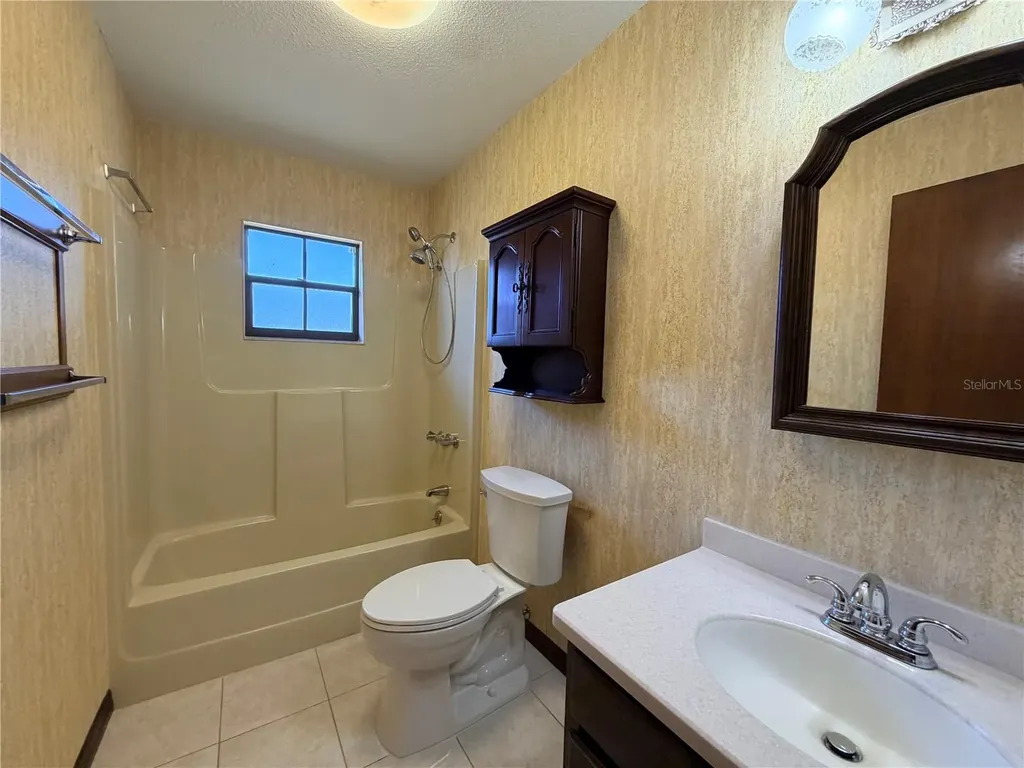 35324 Blanton Road Dade City FL 33523