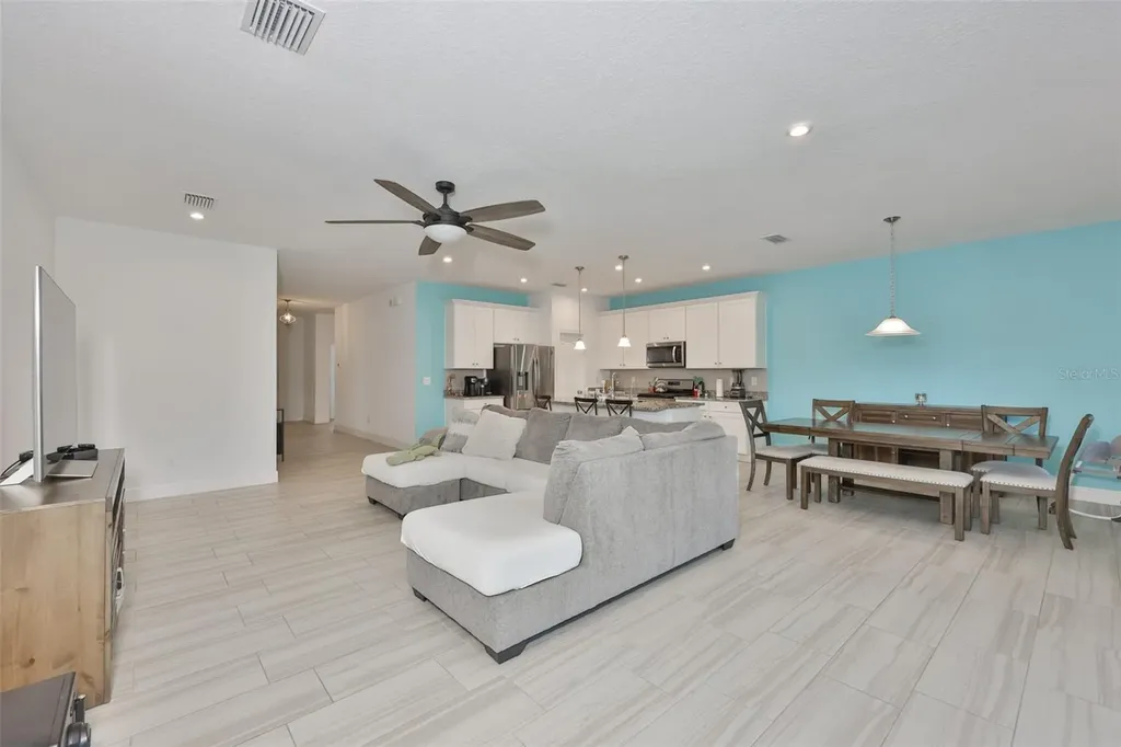 5839 Silver Sun Drive Apollo Beach FL 33572