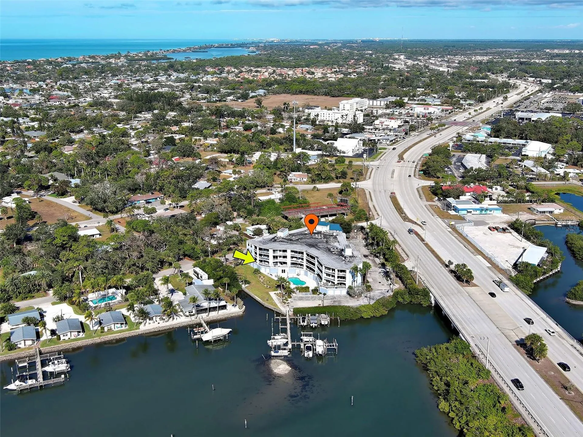 516 Tamiami Trail S Nokomis FL 34275