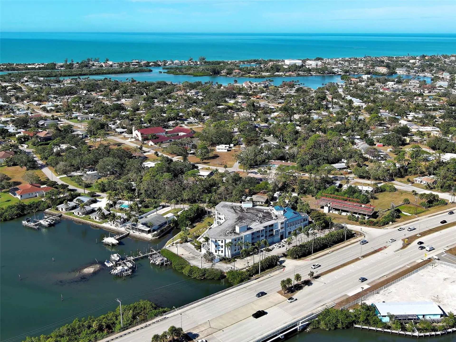 516 Tamiami Trail S Nokomis FL 34275