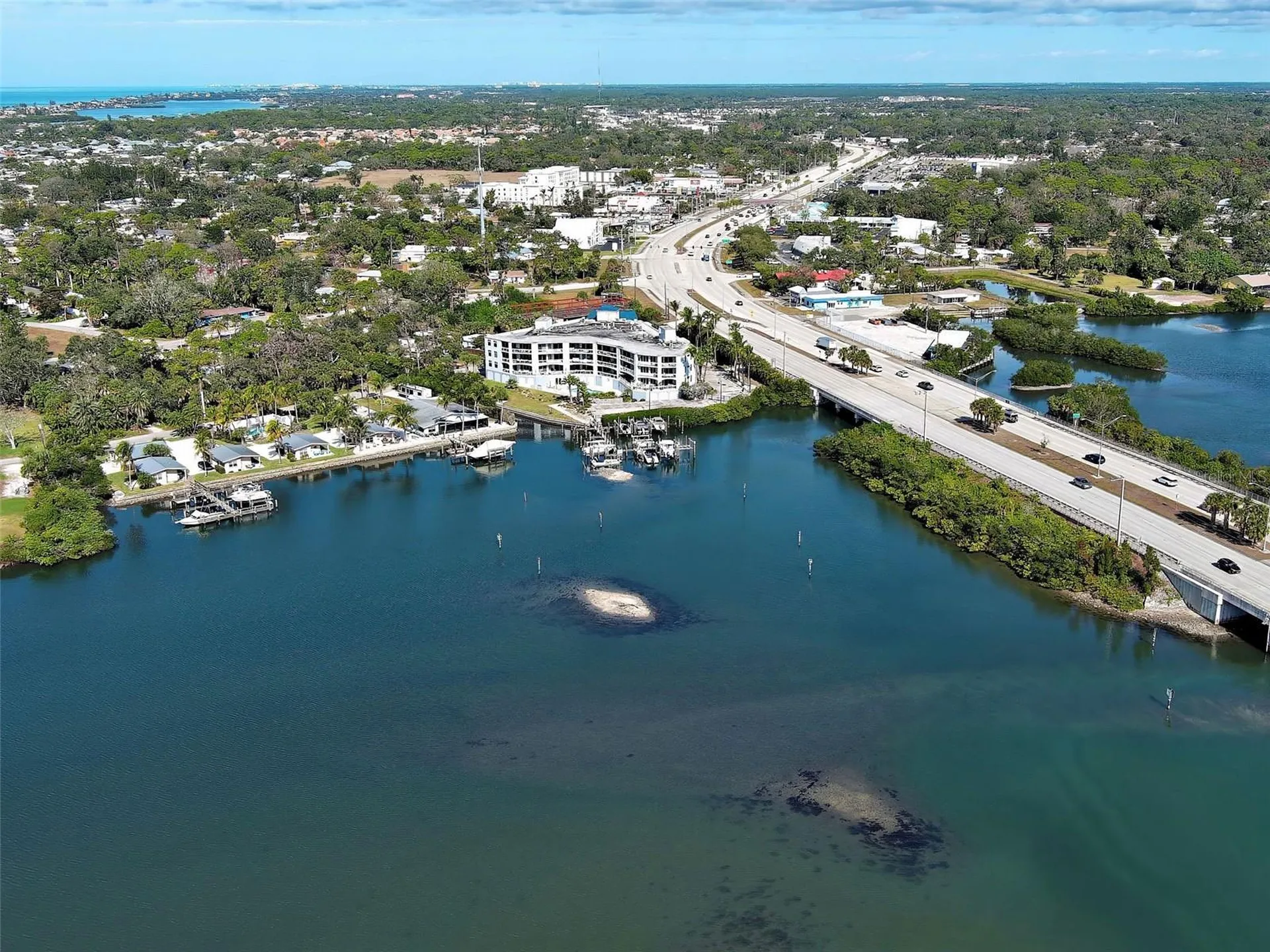 516 Tamiami Trail S Nokomis FL 34275