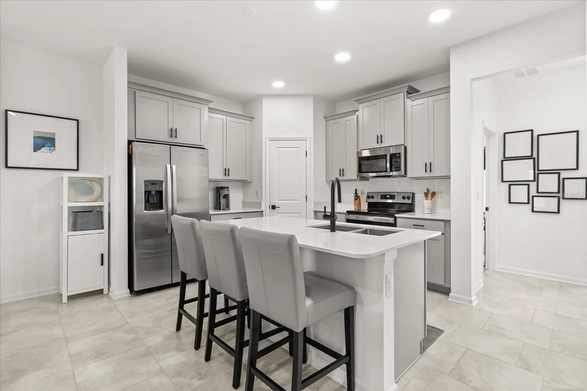 1724 Cross Prairie Parkway Kissimmee FL 34744