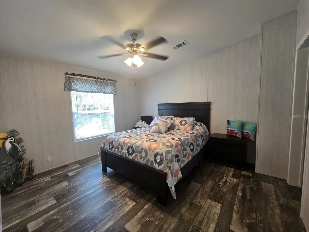 56290 Cherry Tree Road Astor FL 32102