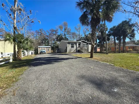 56290 Cherry Tree Road Astor FL 32102