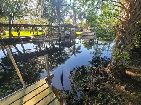 56290 Cherry Tree Road Astor FL 32102