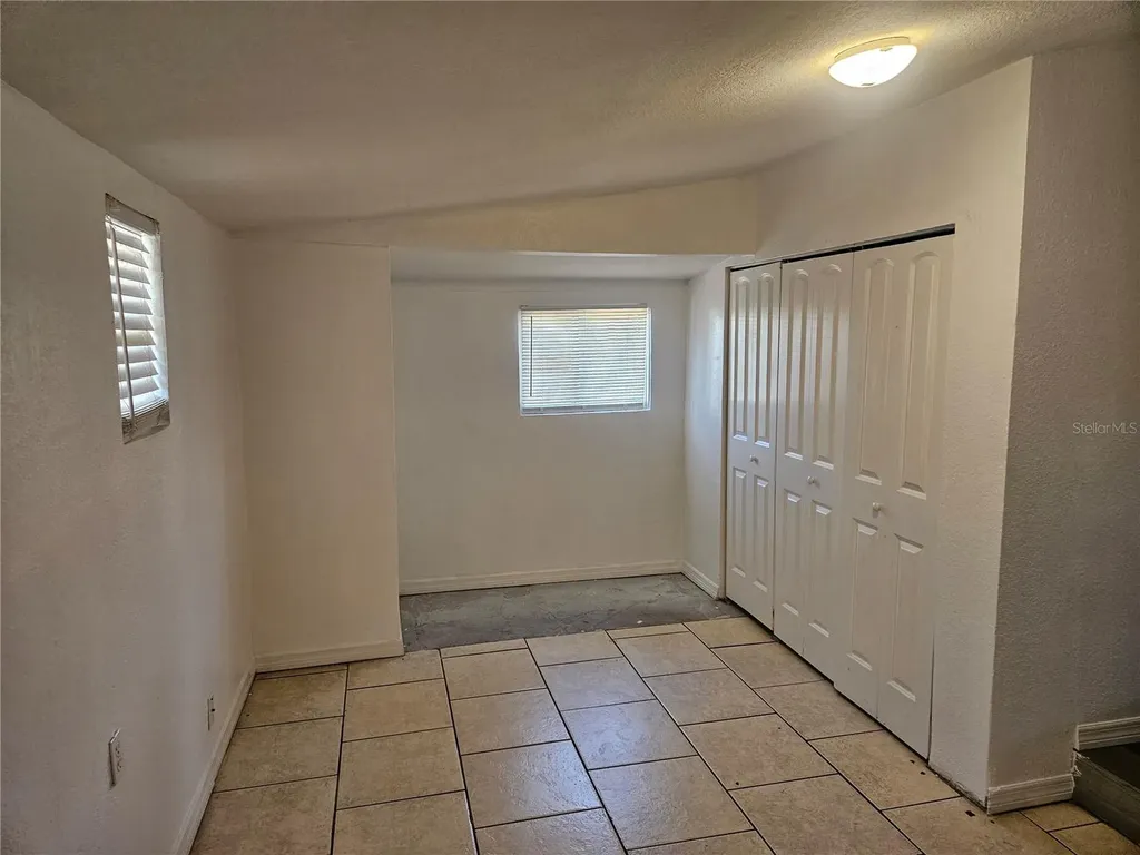 3450 17th Avenue S St Petersburg FL 33711
