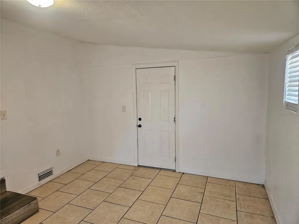 3450 17th Avenue S St Petersburg FL 33711