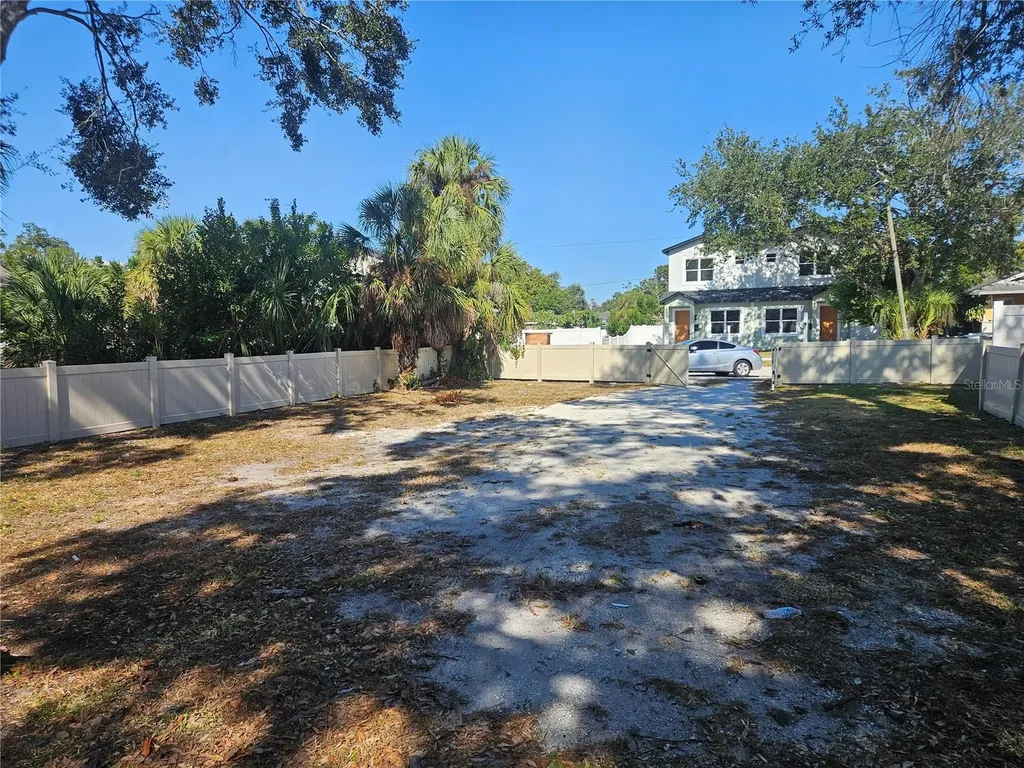 3450 17th Avenue S St Petersburg FL 33711