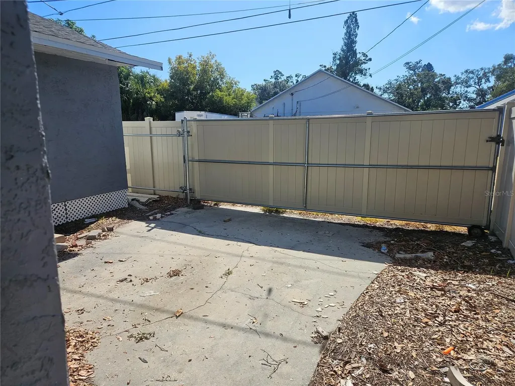 3450 17th Avenue S St Petersburg FL 33711