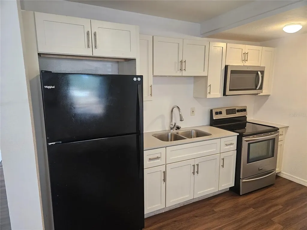 3450 17th Avenue S St Petersburg FL 33711