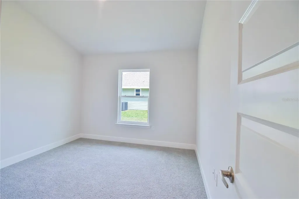 1772 N Roberts Trail Bell FL 32619