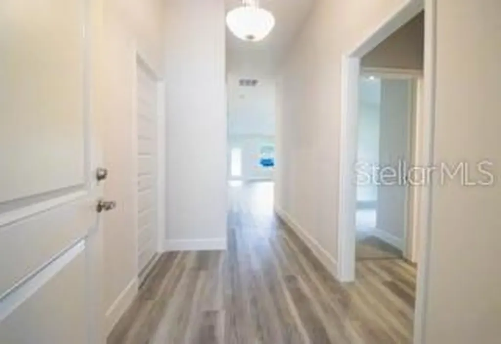 1772 N Roberts Trail Bell FL 32619