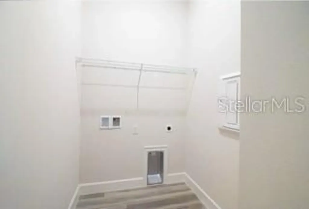 1772 N Roberts Trail Bell FL 32619