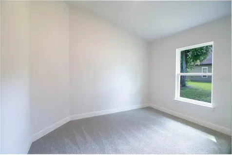 1772 N Roberts Trail Bell FL 32619
