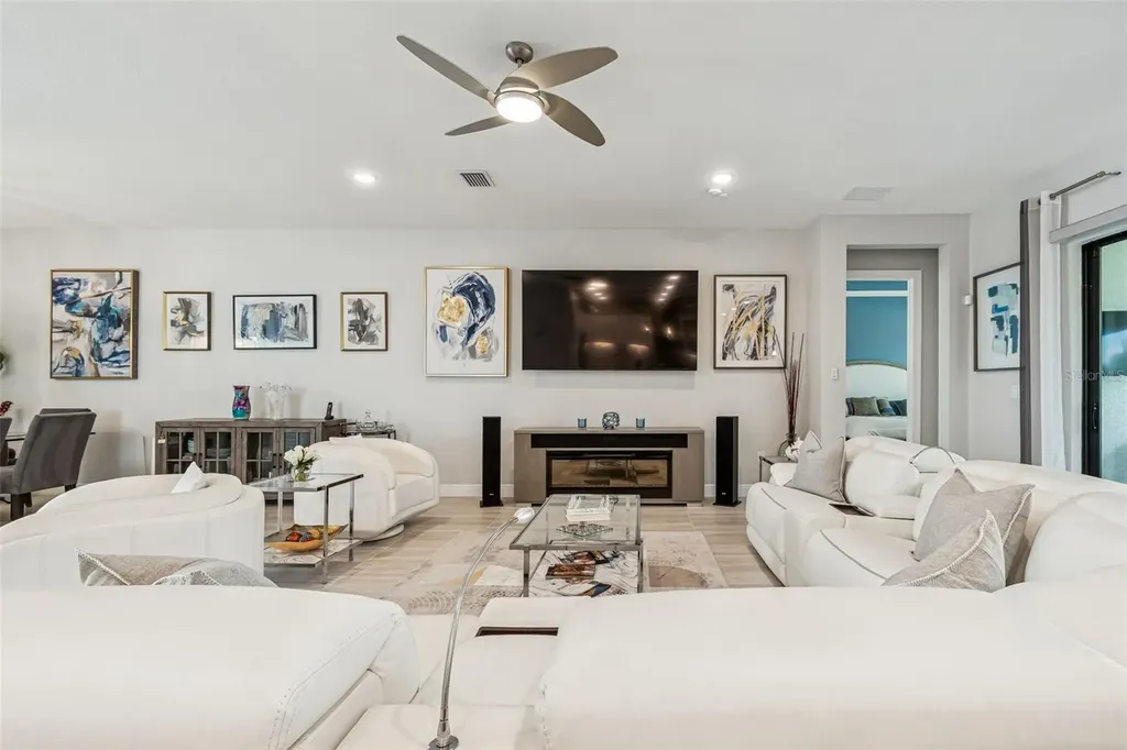 4952 Surfside Circle Bradenton FL 34211