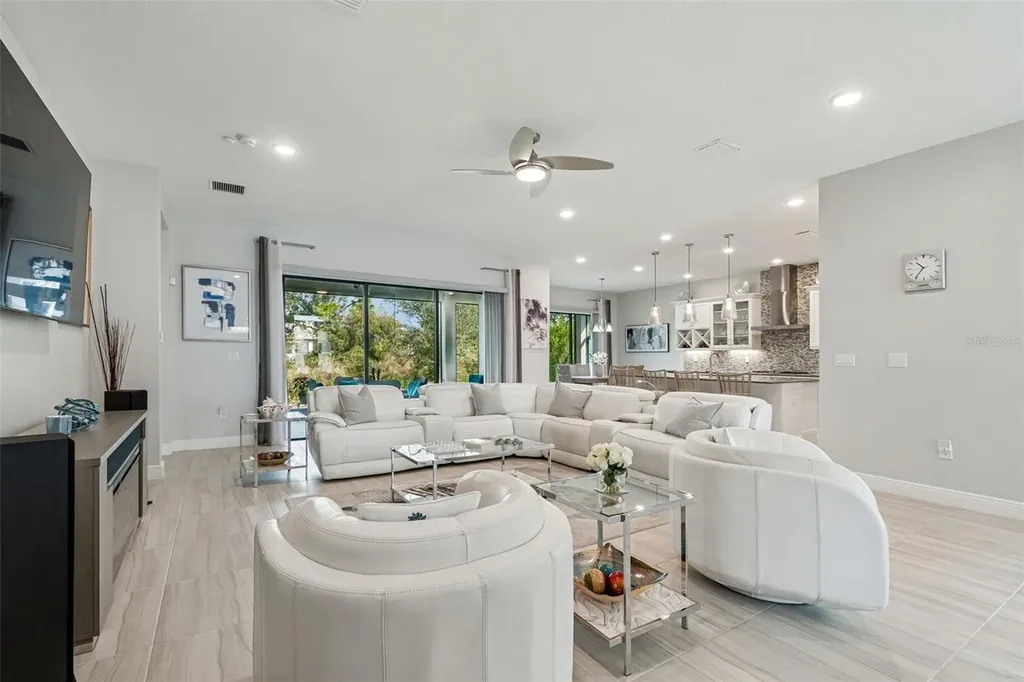 4952 Surfside Circle Bradenton FL 34211