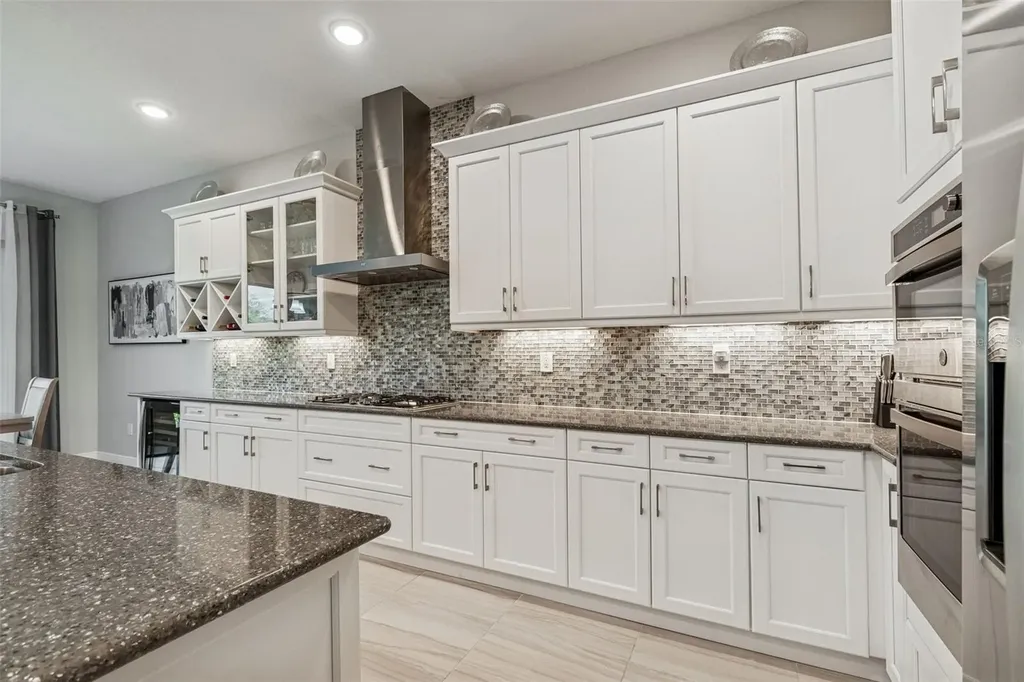 4952 Surfside Circle Bradenton FL 34211