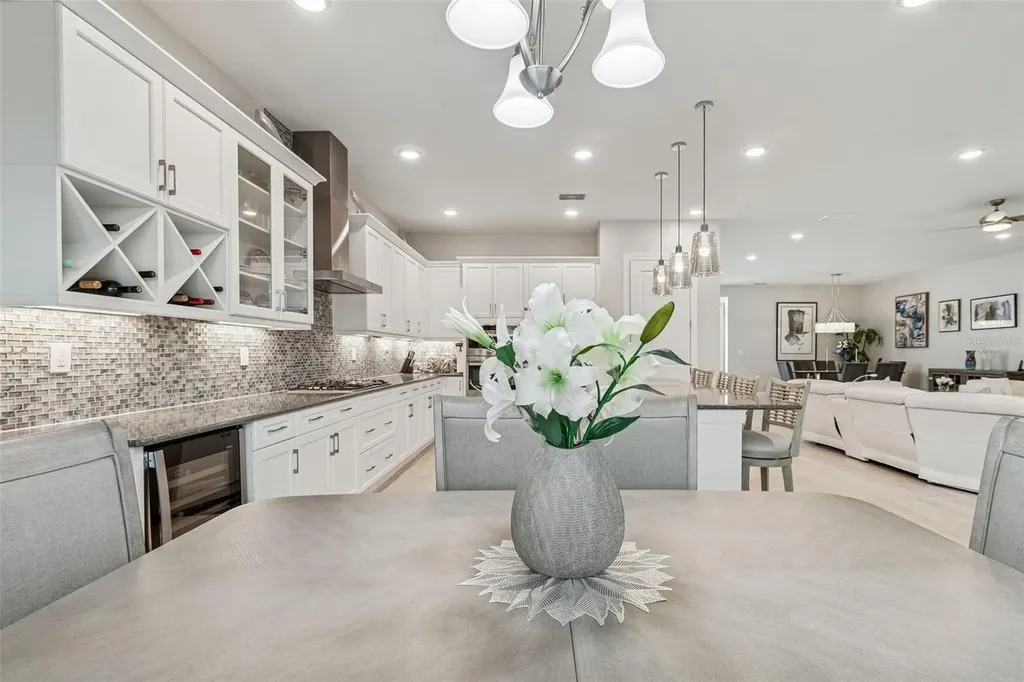 4952 Surfside Circle Bradenton FL 34211