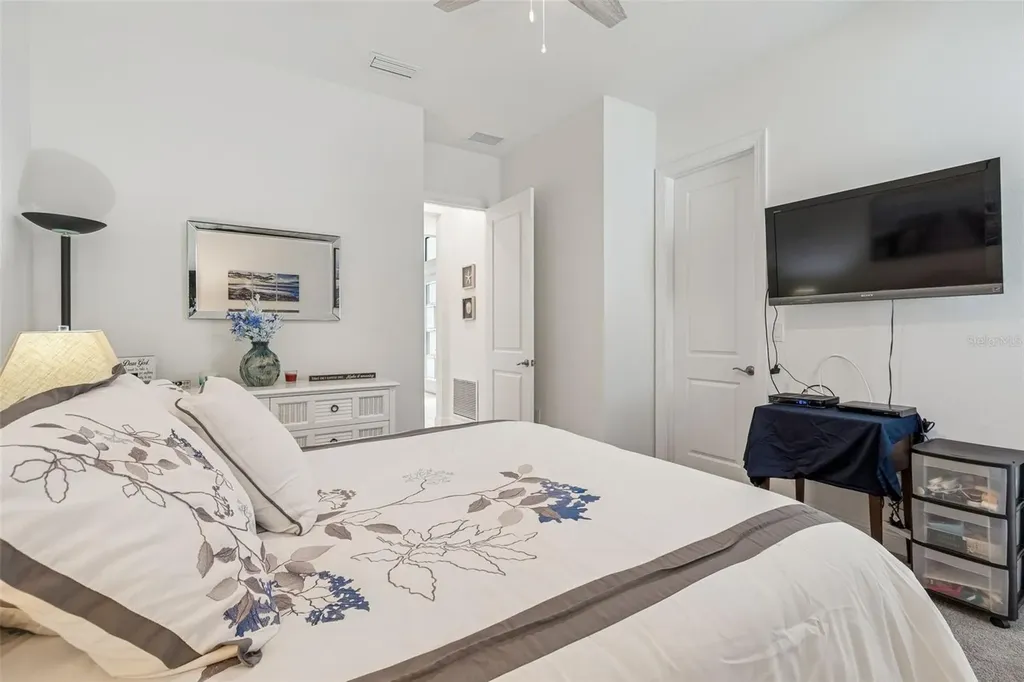 4952 Surfside Circle Bradenton FL 34211