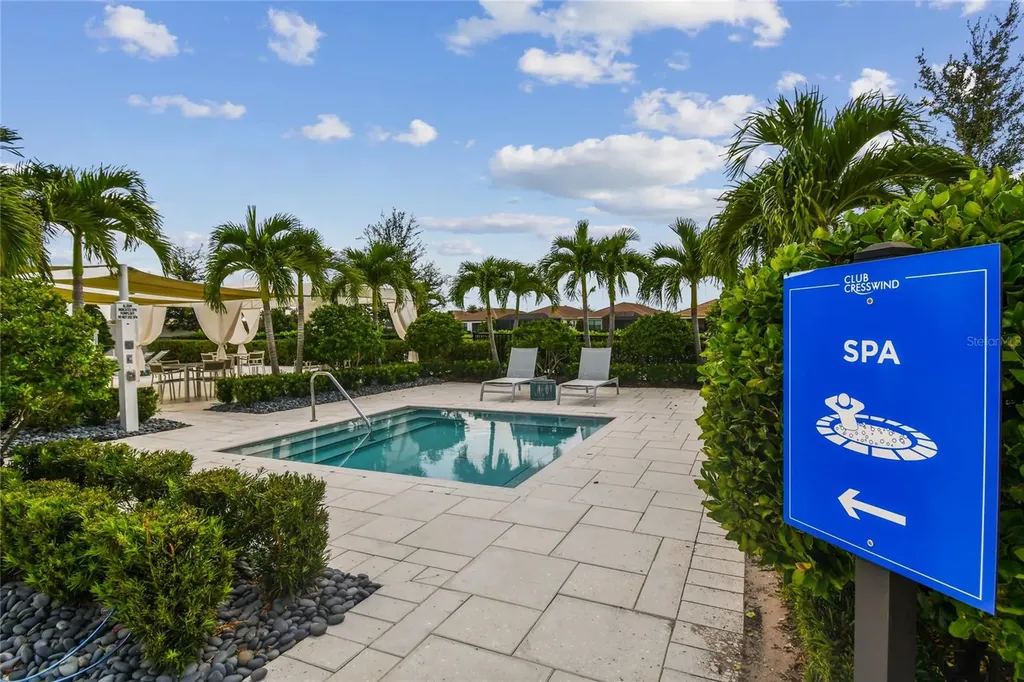 4952 Surfside Circle Bradenton FL 34211