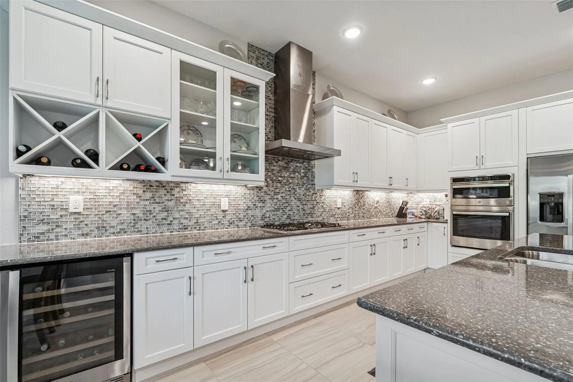 4952 Surfside Circle Bradenton FL 34211