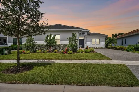 4952 Surfside Circle Bradenton FL 34211