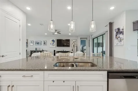 4952 Surfside Circle Bradenton FL 34211