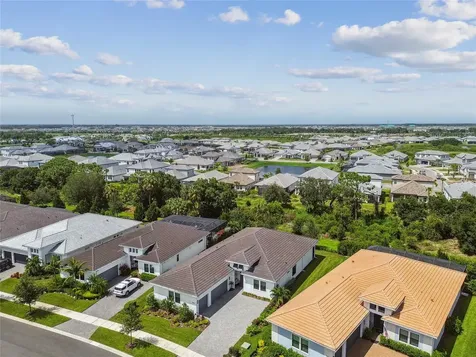 4952 Surfside Circle Bradenton FL 34211
