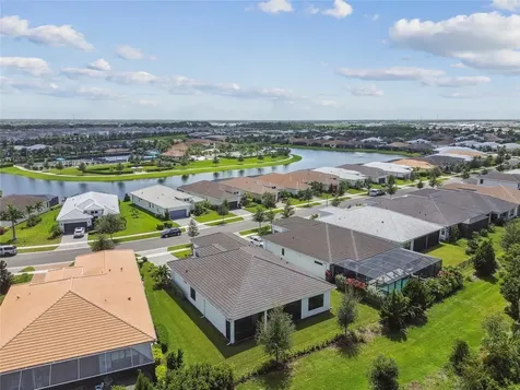 4952 Surfside Circle Bradenton FL 34211