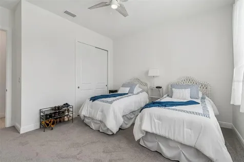 4952 Surfside Circle Bradenton FL 34211