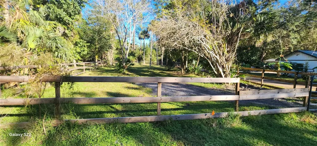 680 E Black Point Road Bunnell FL 32110