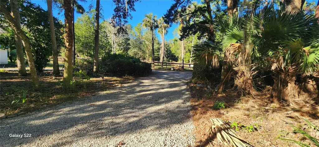 680 E Black Point Road Bunnell FL 32110