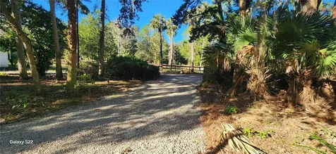 680 E Black Point Road Bunnell FL 32110