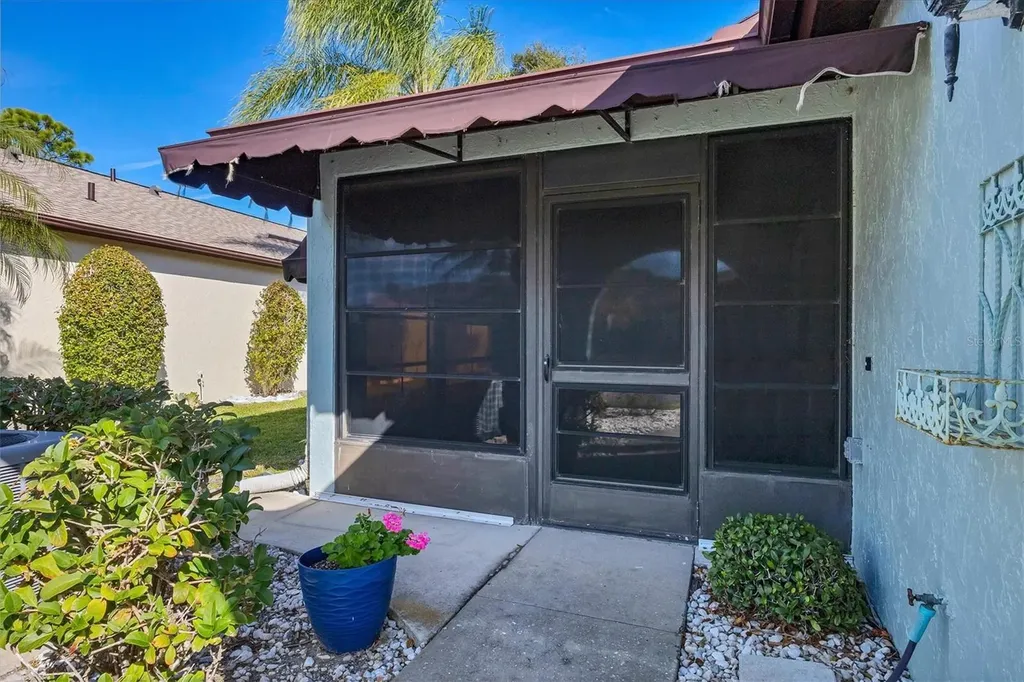 687 Linden Drive Englewood FL 34223