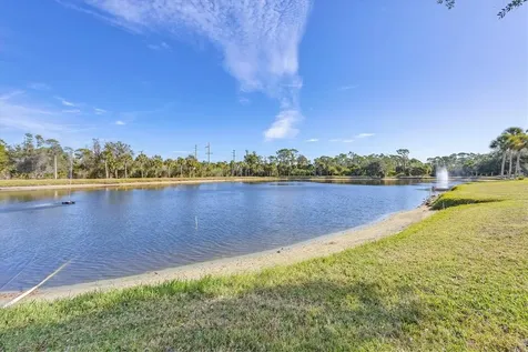 687 Linden Drive Englewood FL 34223