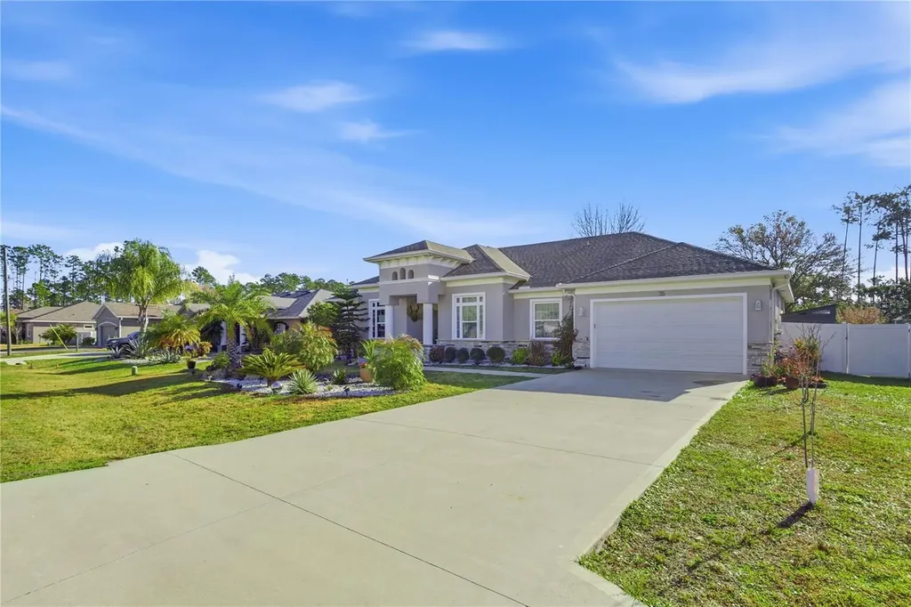 35 Edgely Lane Palm Coast FL 32164