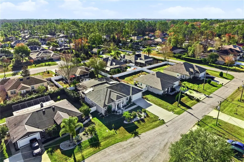 35 Edgely Lane Palm Coast FL 32164