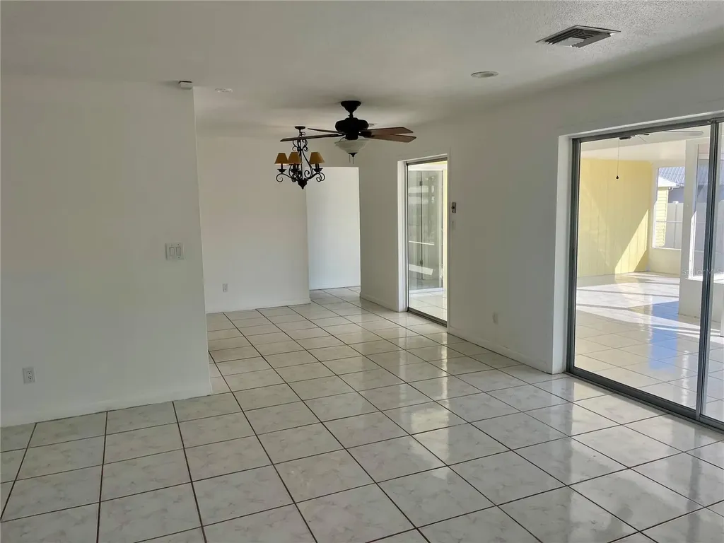 39 Forest Hill Court Avon Park FL 33825