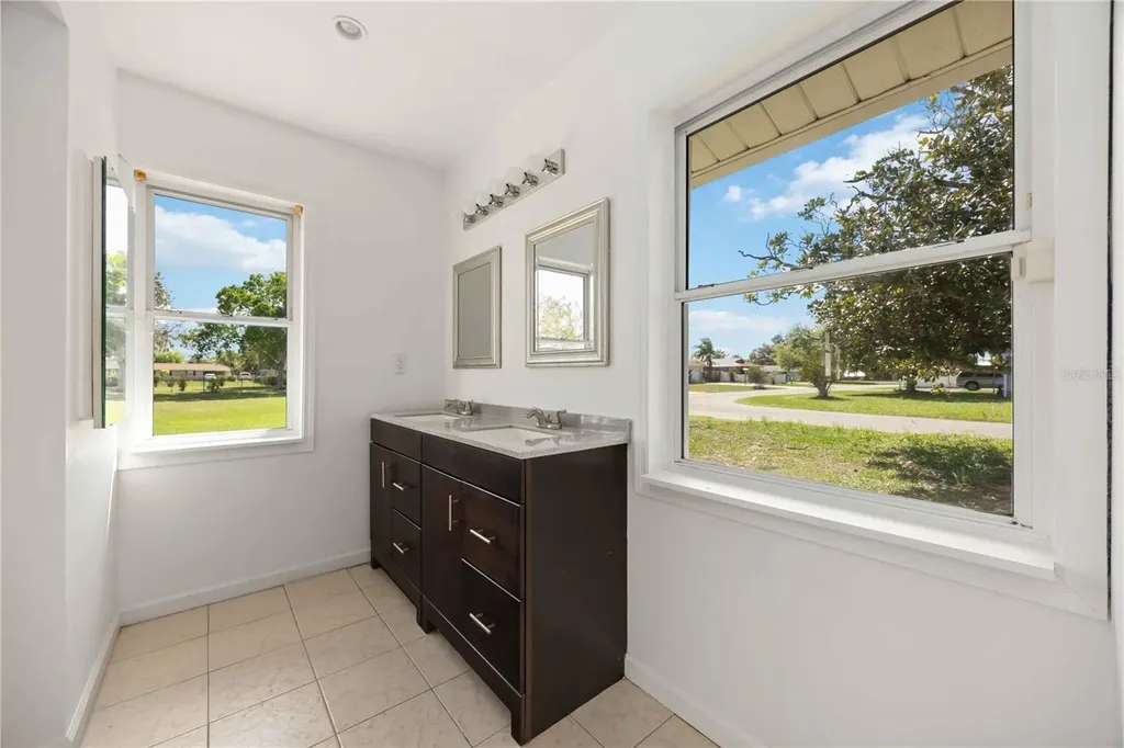 39 Forest Hill Court Avon Park FL 33825
