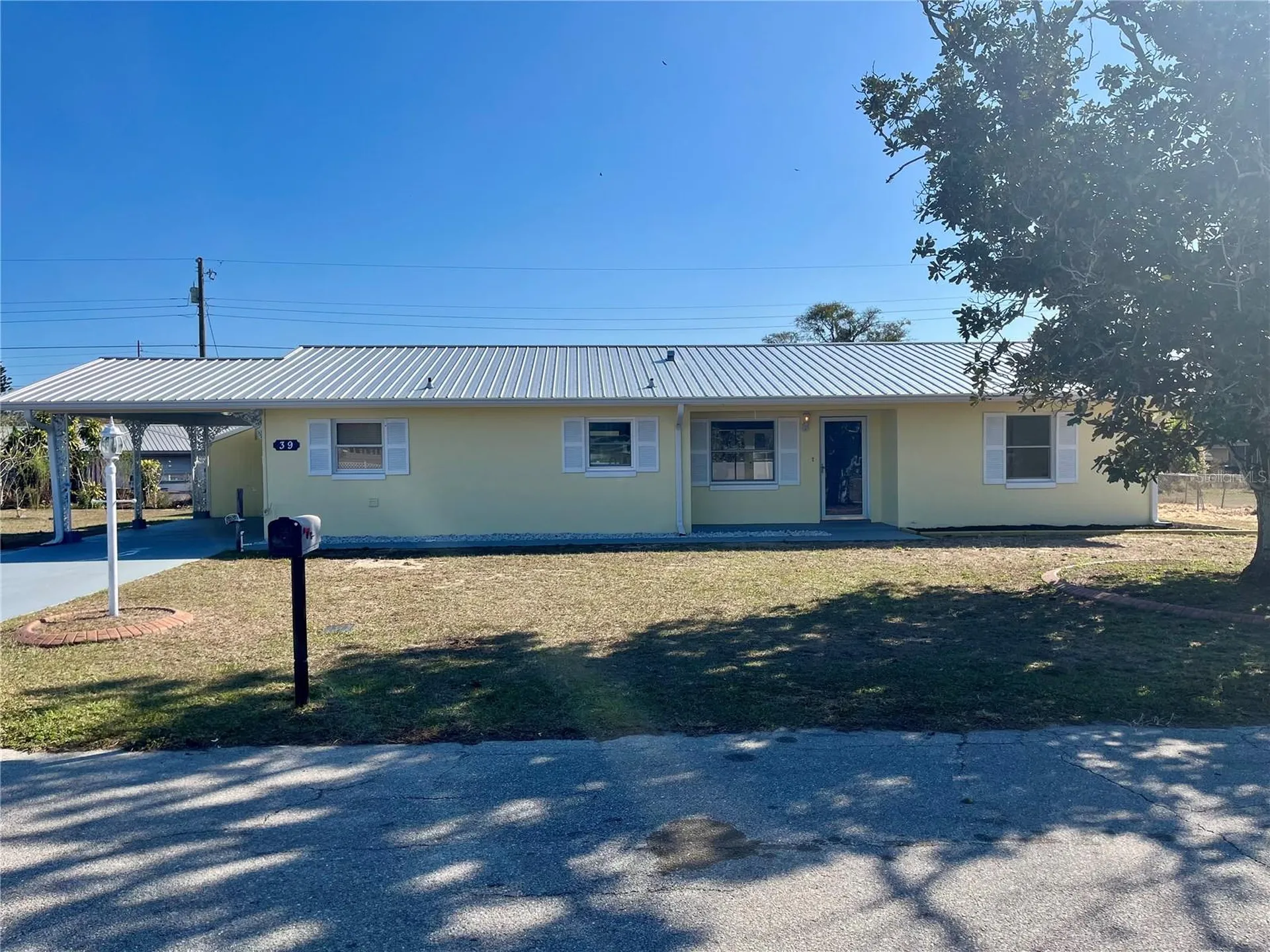 39 Forest Hill Court Avon Park FL 33825