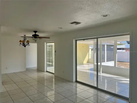 39 Forest Hill Court Avon Park FL 33825