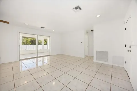 39 Forest Hill Court Avon Park FL 33825