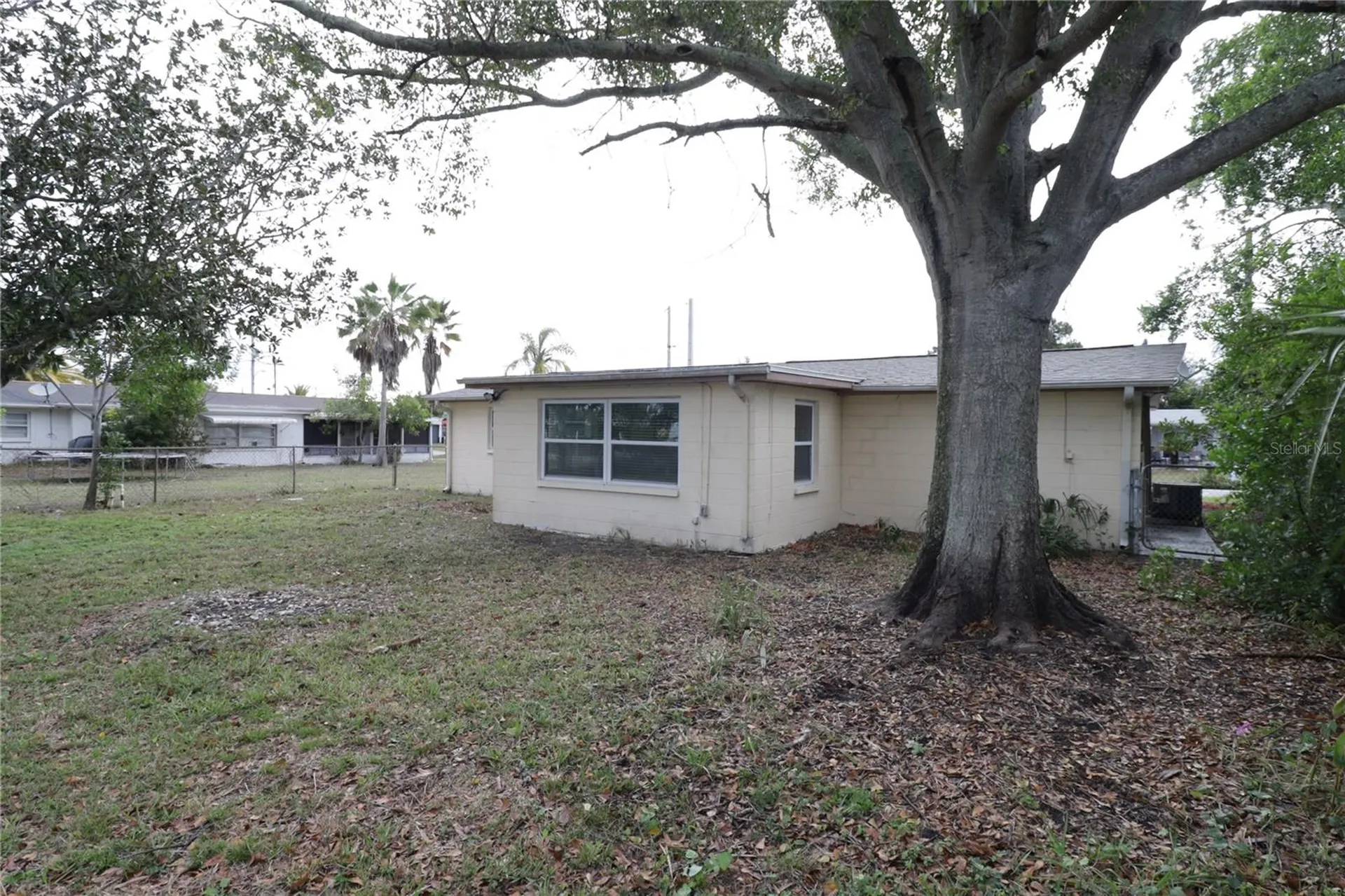 8915 Chilton Drive Port Richey FL 34668
